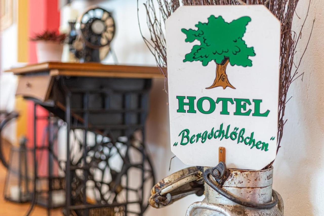 Hotel Bergschloesschen à Jüterbog Extérieur photo