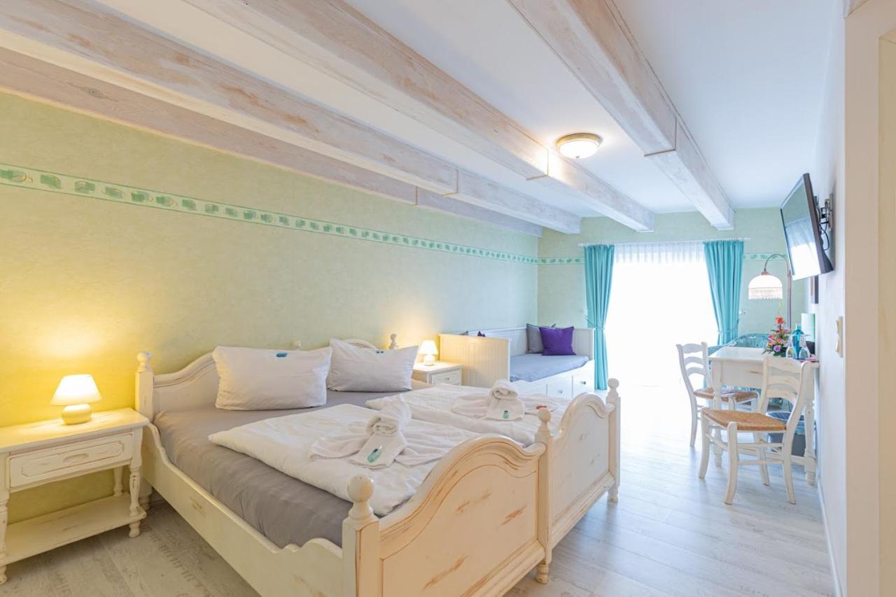 Hotel Bergschloesschen à Jüterbog Extérieur photo