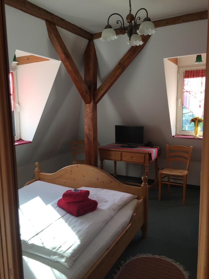 Hotel Bergschloesschen à Jüterbog Extérieur photo