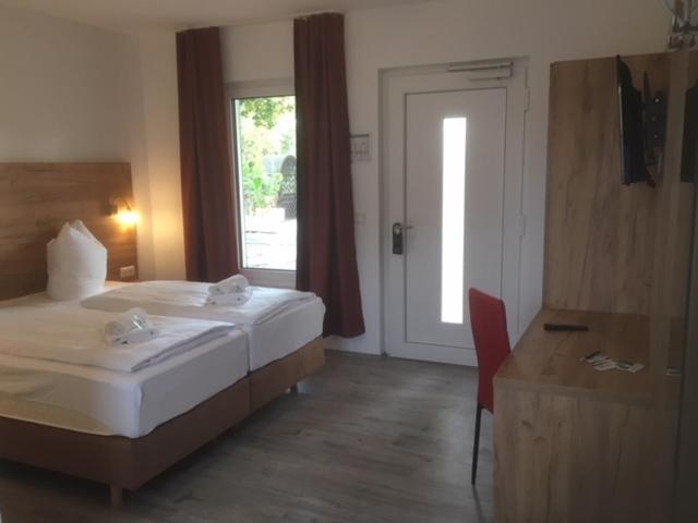 Hotel Bergschloesschen à Jüterbog Extérieur photo